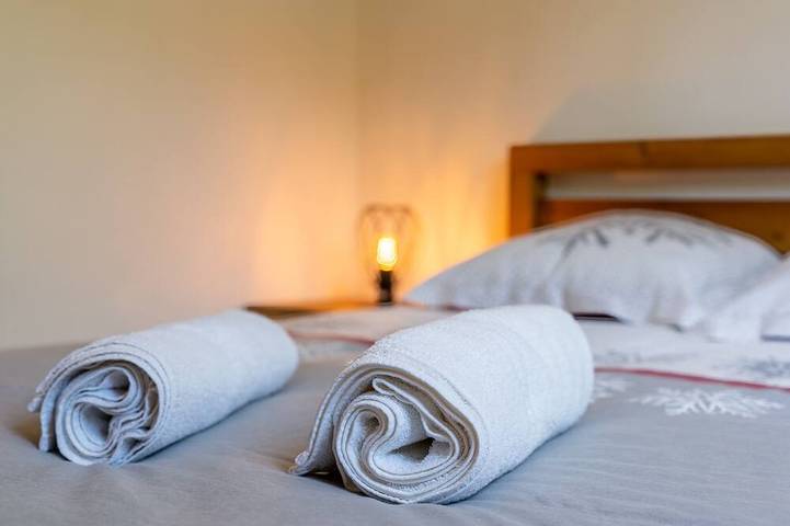 Gîte pour 4 personnes, avec jardin et terrasse à Les Clefs - 4