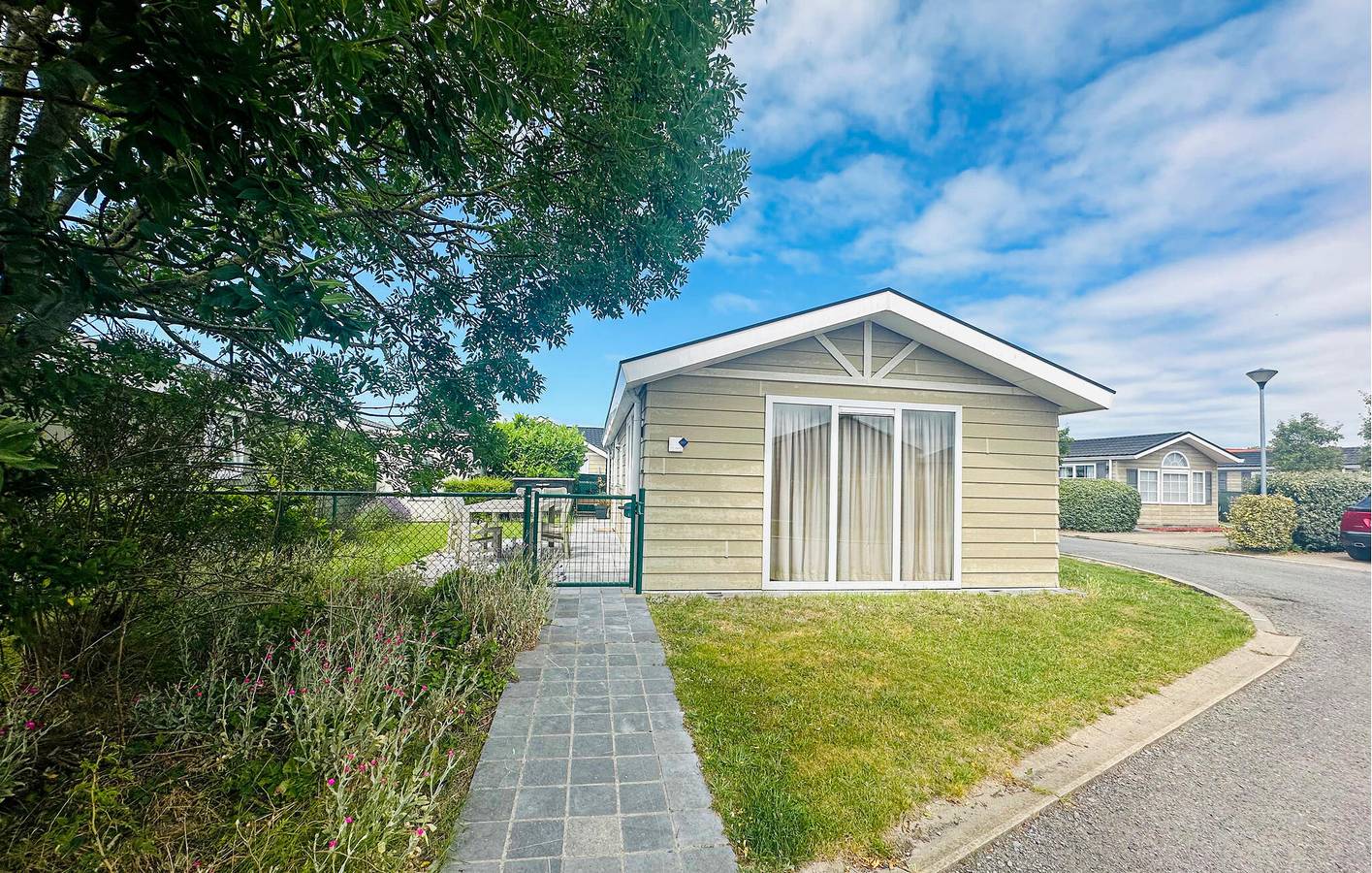 Holiday home for 4 people with terrace in Bredene, Belgian Coast