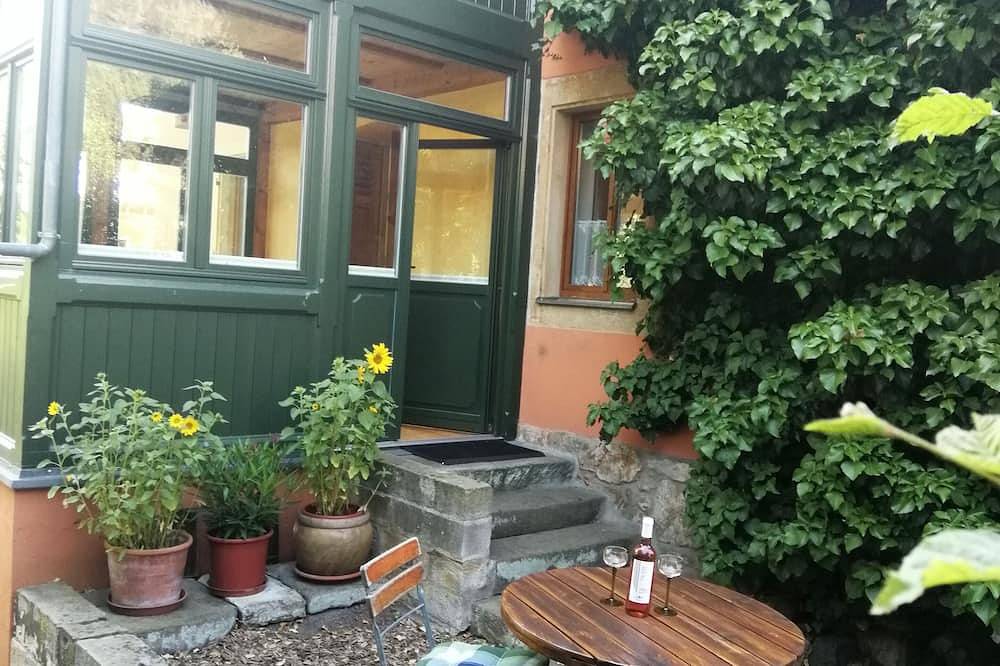Ferienwohnung mit Charme in Dresden Pillnitz Eg in Loschwitz, Dresden
