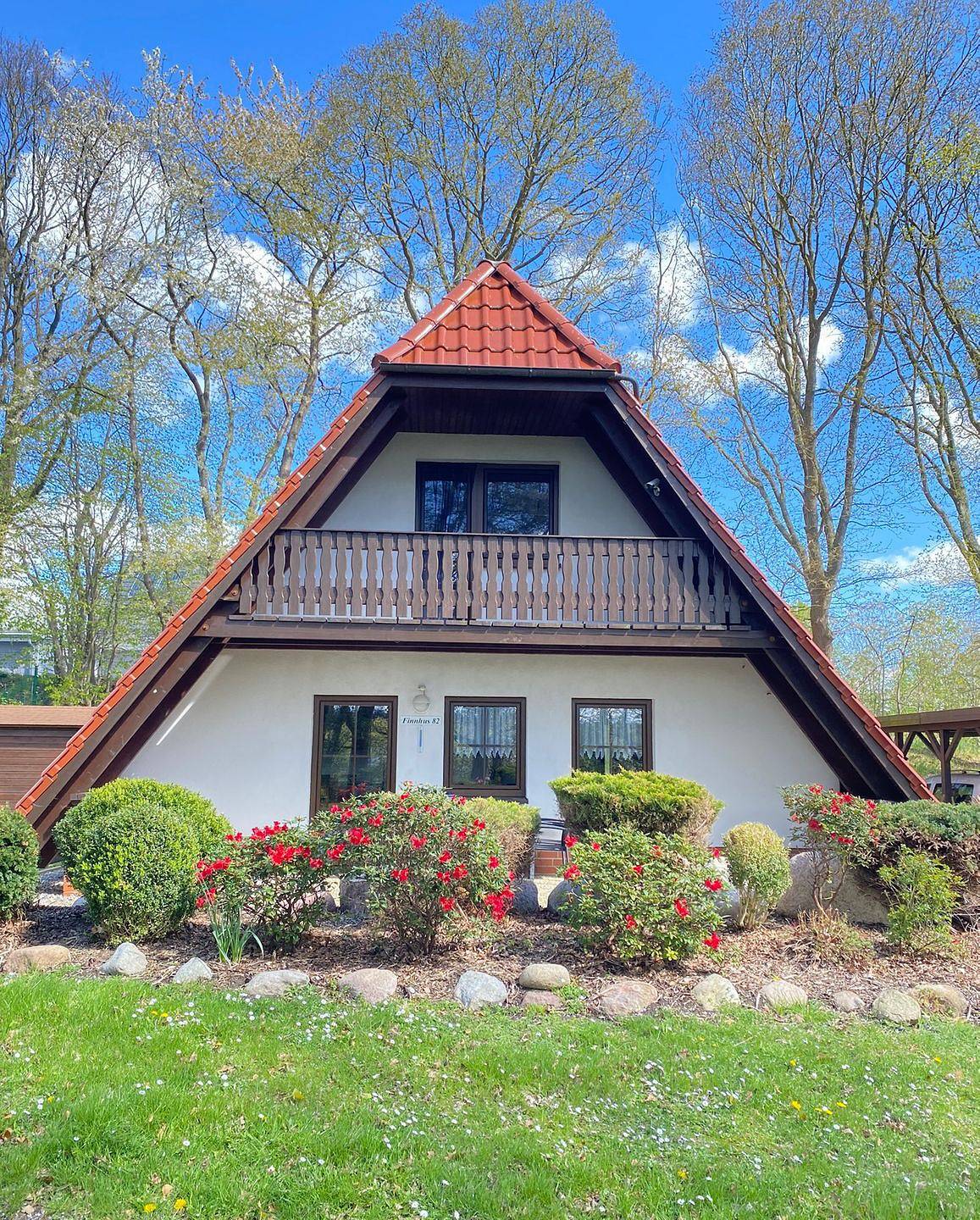 Finnhaus Luise - Ferienhaus für 4 Personen im Feriendorf am Vogelpark Marlow in Marlow, Vorpommern-Rügen