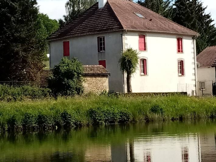 Gîte pour 12 personnes, avec jardin
