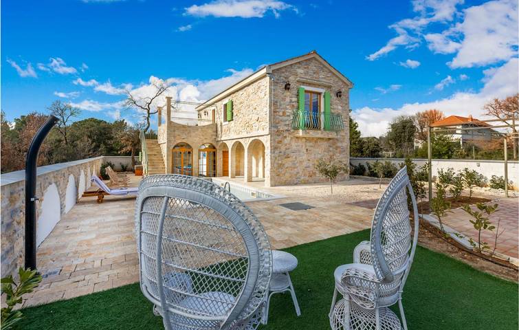 Casa de vacaciones para 6 personas, con jardín además de piscina y terraza, Se admiten mascotas - 1
