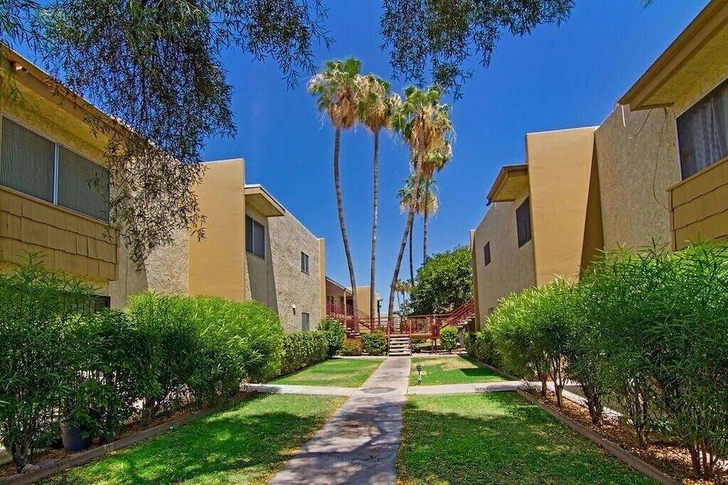 Ganze Wohnung, Ground Level Beautiful Remodeled Condo in Resort Setting In Downtown Scottsdale. in Camelback Mountain, Scottsdale