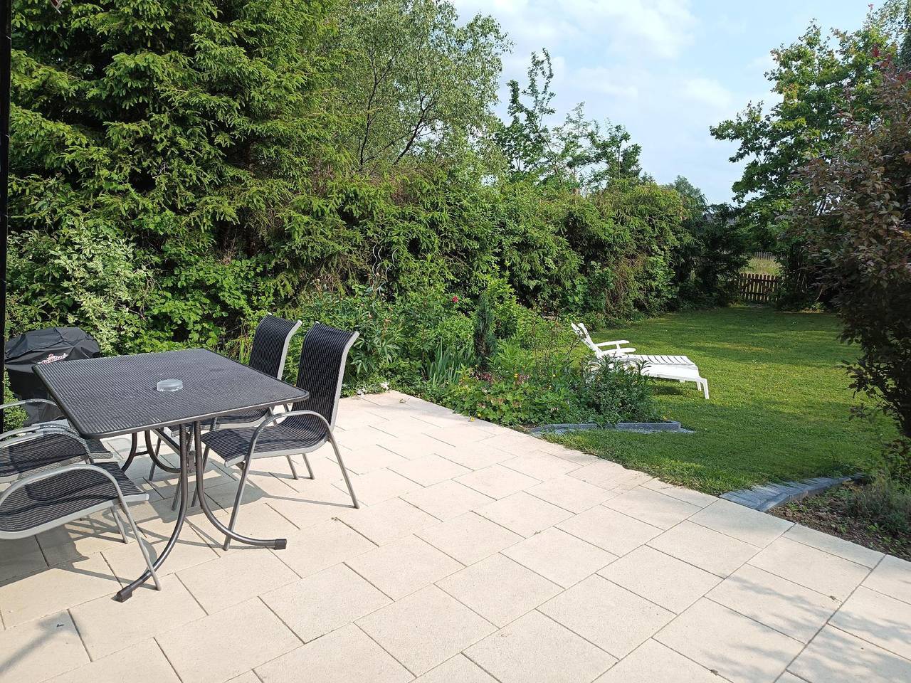 Ferienhaus im Feriendorf mit Gemeinschafts Pool in Blankenheim, Naturpark Hohes Venn-Eifel