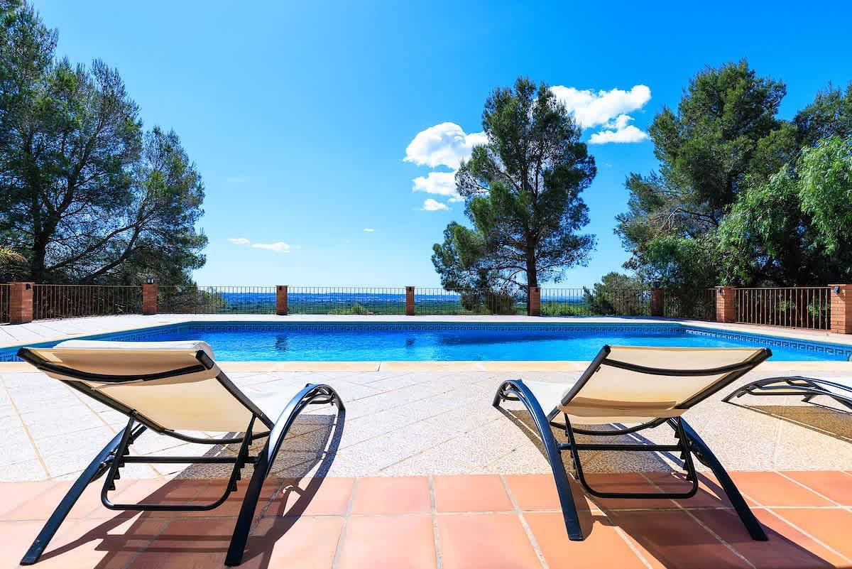 Casa de vacaciones para 10 personas con piscina in Alcover, Alto Campo