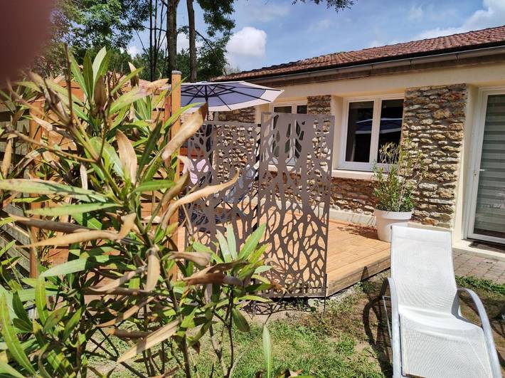 Maison d’hôte pour 4 personnes, avec jardin, animaux acceptés à Villeneuve-Saint-Denis