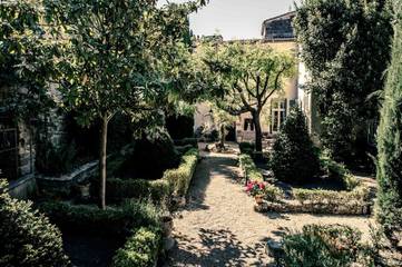 Maison de campagne pour 2 personnes, avec jardin ainsi que piscine et vue à Sommières