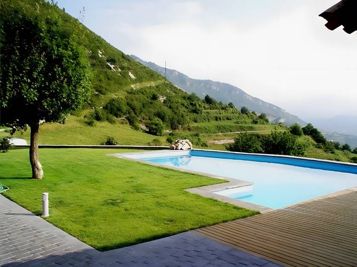 Chalet para 8 personas, con jardín, Familias con niños en Berguedà - 2