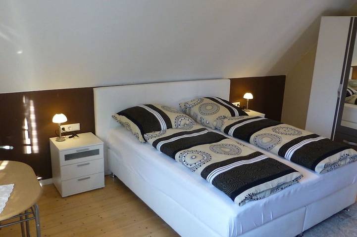 Ferienhaus für 6 Personen, mit Garten und Whirlpool sowie Balkon in Bad Driburg - 3