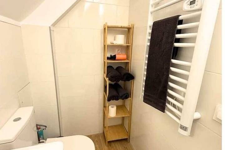 Ganze Wohnung, Qhome 6 - Cozy one-bedroom apartment between Paris and Disney in Noisy-le-Grand, Seine-Saint-Denis