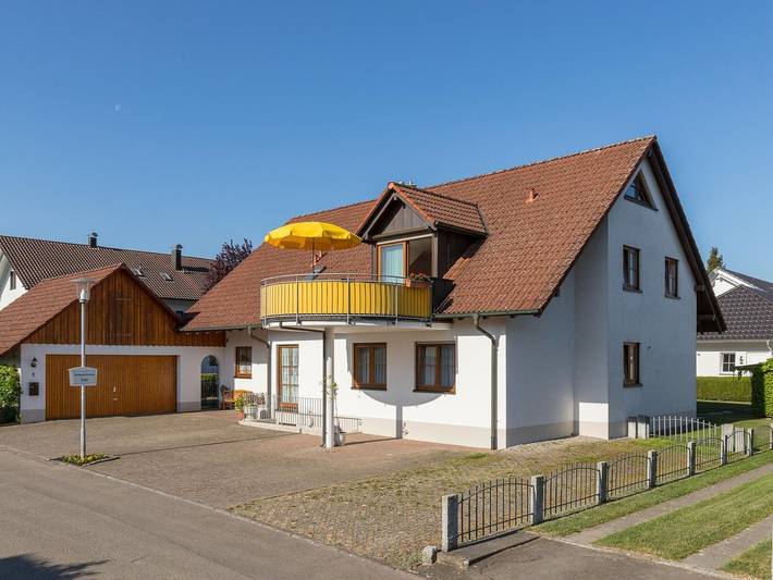 Gîte pour 2 personnes, avec balcon/terrasse à Salem