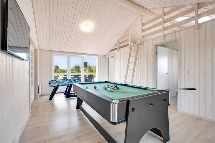 Ferienhaus für 14 Personen, mit Sauna und Whirlpool sowie Terrasse in Marielyst - 3