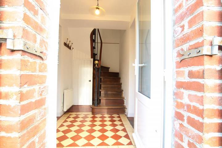 Gîte pour 6 personnes, avec terrasse et jardin, animaux acceptés
