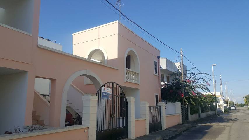 Location de vacances pour 4 personnes, avec balcon à Torre Dell'orso - 3