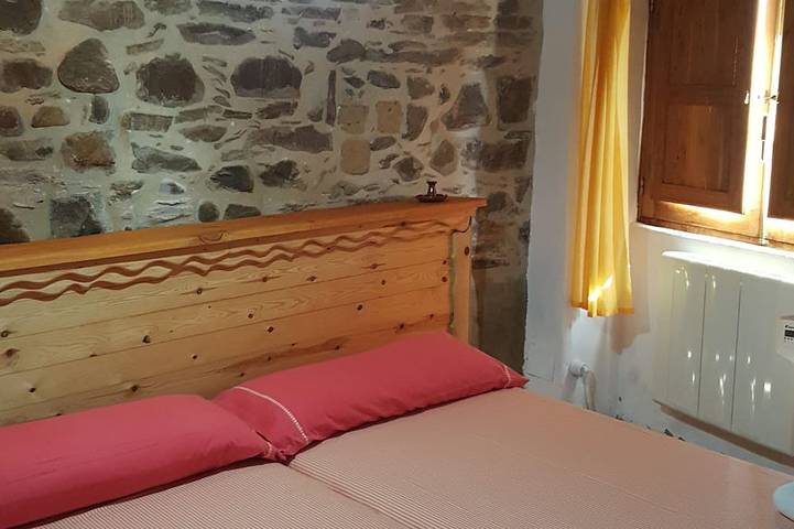 Maison dans un village calme. Les couples idéaux, et les amis, à Noceda del Bierzo León. in Noceda del Bierzo, Chaîne Cantabrique
