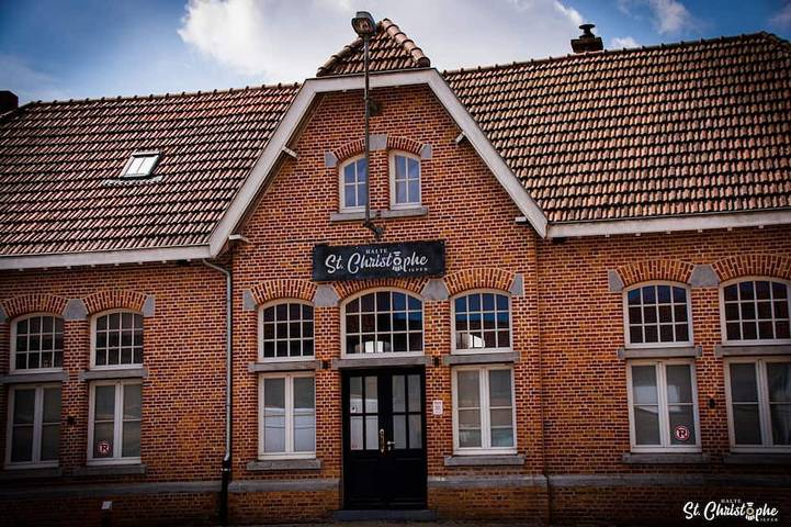 Vakantiehuis voor 14 personen, met whirlpool in Ieper