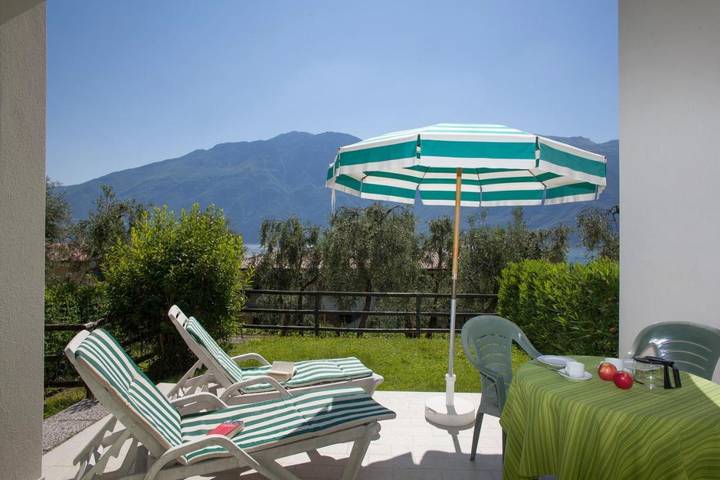 Ferienwohnung für 2 Personen, mit Garten und Balkon sowie Seeblick und Ausblick in Limone sul Garda - 2