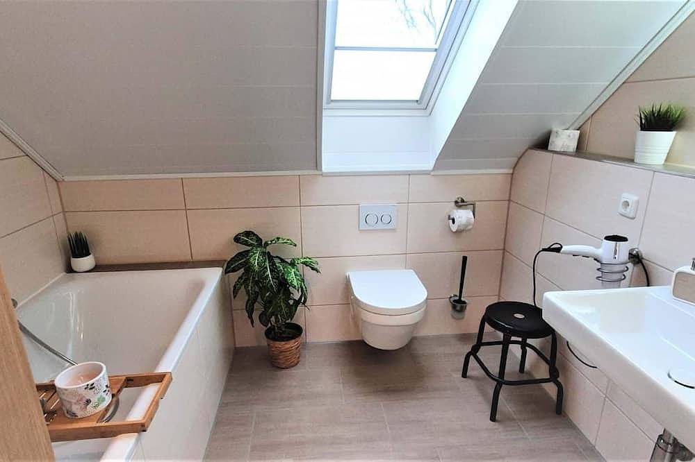 Ganze Wohnung, Appartement in Seevetal,familienfreundlich,stadtnah,ruhig,Balkon,Wlan,bis 3 Pers in Seevetal, Landkreis Harburg
