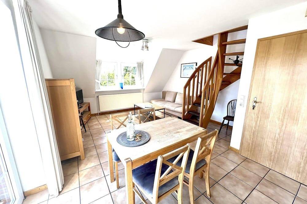 Ganze Wohnung, Haus  Schmiedeweg Wohnung 04 in Westerland, Sylt (Gemeinde)