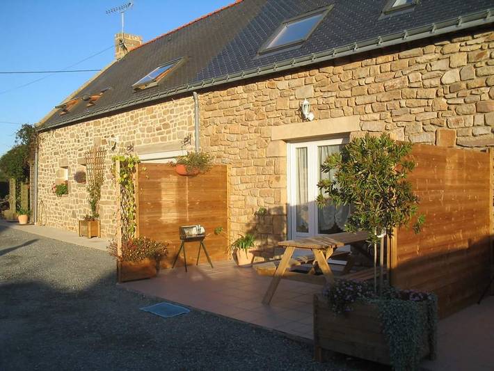 Gîte pour 4 personnes, avec jardin et terrasse