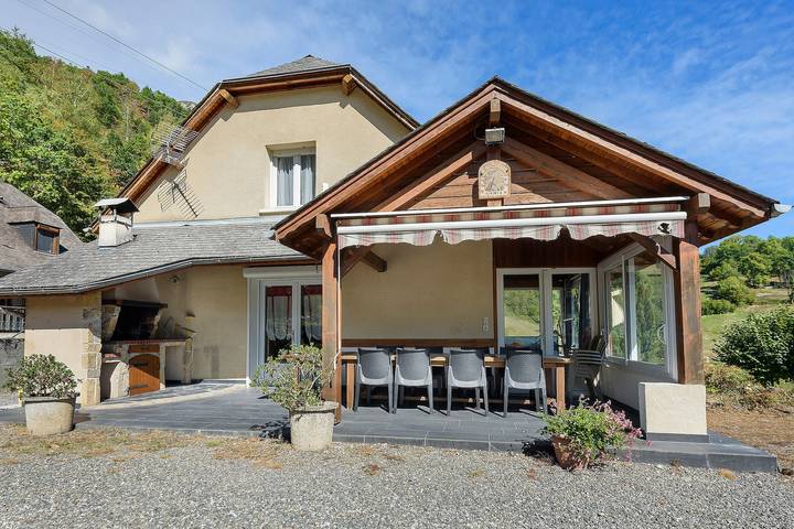 Ferienhaus für 15 Personen, mit Garten, kinderfreundlich - 1