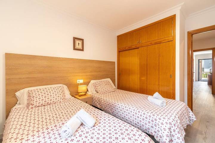 Villa für 8 Personen, mit Balkon und Terrasse sowie Garten in Playa de Muro - 2