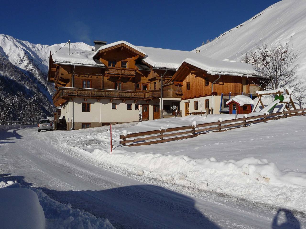 Apartmenthaus Gutwenger - Selmerhof - Comfort Doppelzimmer in Innervillgraten, Osttirol