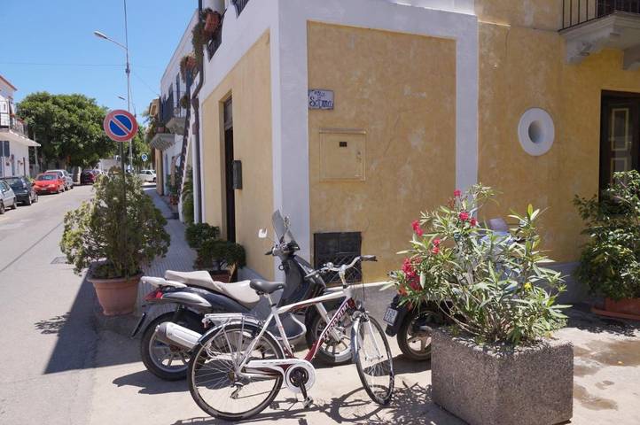 Maison d’hôte pour 5 personnes, avec terrasse à Lipari - 2