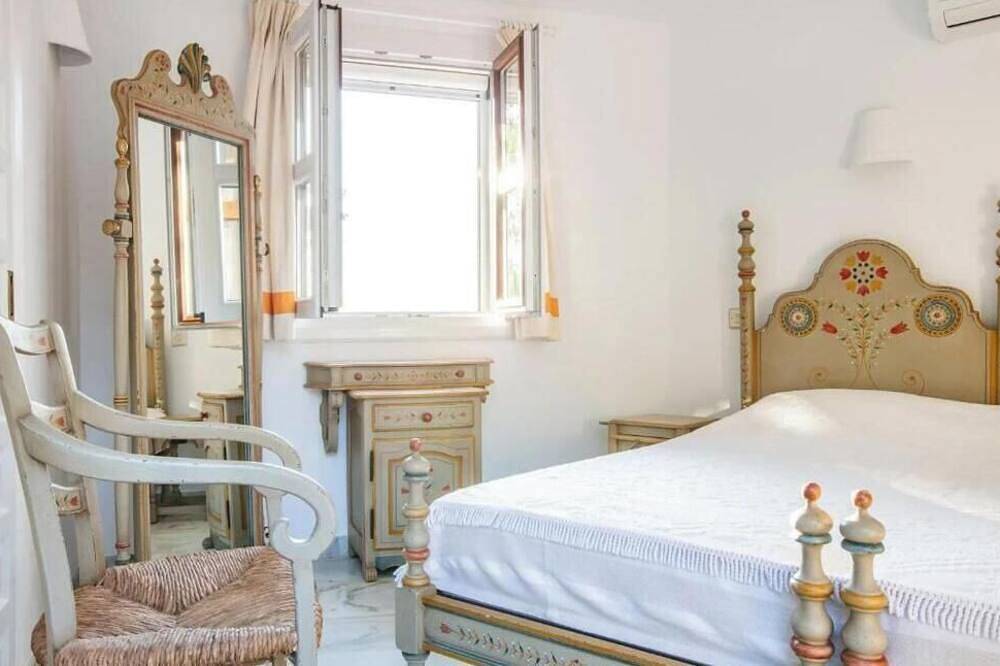 Private Villa with 180º Mountain Views, Pool & Bbq Terrace in Sierra Cabrera in Cortijo Cabrera, Turre