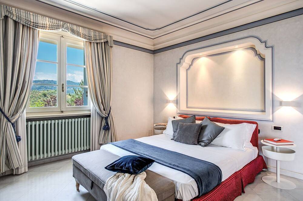Villa in Montecatini Alto mit 6 Schlafzimmern 14 Schlafplätzen in Pieve a Nievole, Pistoia Provinz