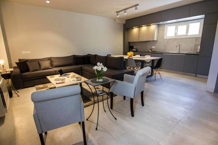 Maison d’hôte pour 5 personnes, avec Balcon et Terrasse ainsi que Jardin et Vue dans Région du Péloponnèse - 4