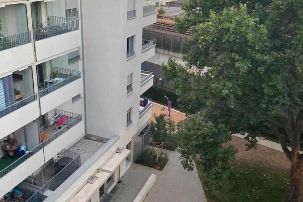 Appartamento intero, Cozy studio close to Deutz train Station  in Kalk (Colonia), Colonia
