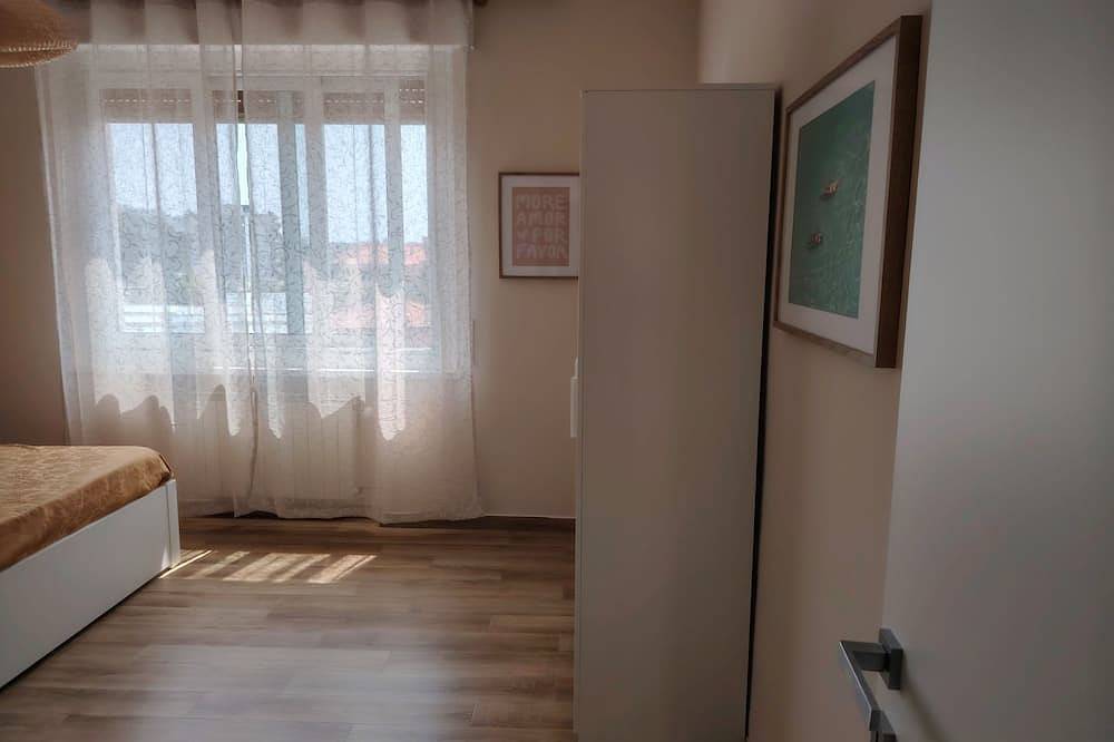 Appartamento intero, Casa Allegria\na 5 minuti a piedi dal mare, intero alloggio ampio e ristrutturato in Vallecrosia, Riviera di Ponente