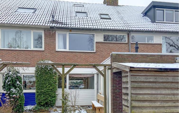 Gîte pour 6 personnes, avec terrasse dans Broek in Waterland