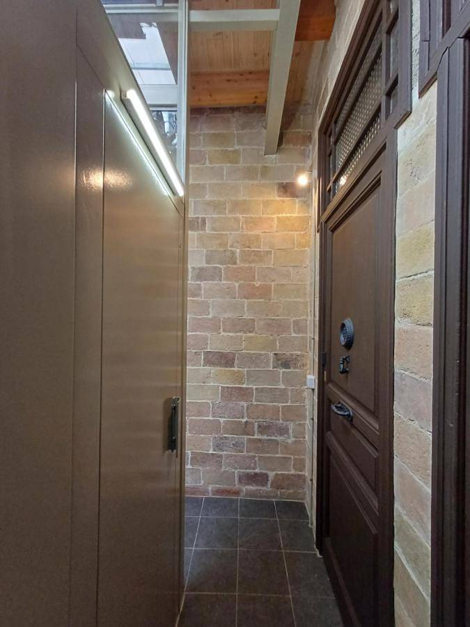 Gîte pour 7 personnes, avec vue et balcon à Vic - 3