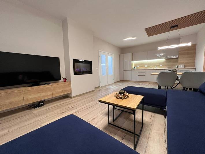 Gîte pour 4 personnes, avec vue ainsi que terrasse et piscine dans Bansko - 4