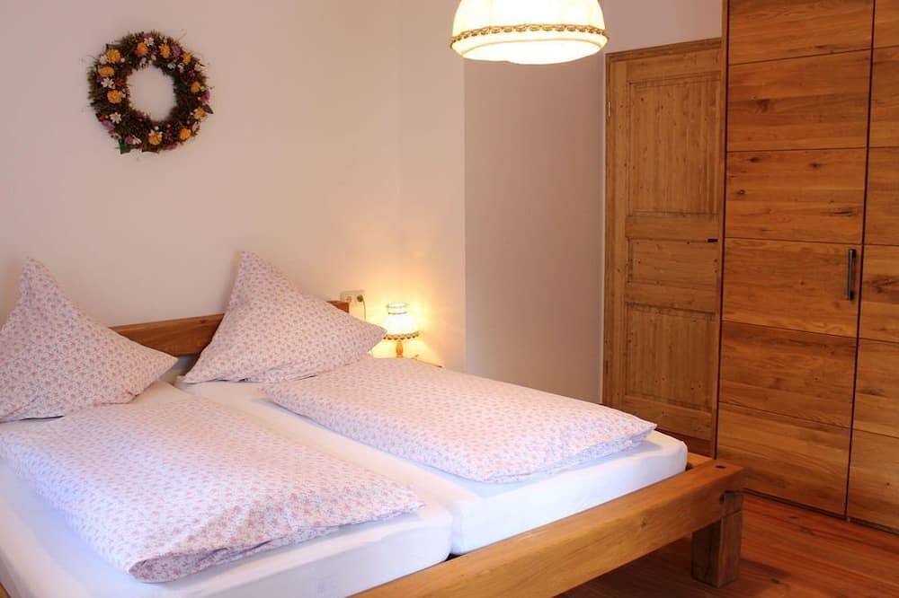 Ganze Wohnung, Ferienwohnung (Nr. 2) - Ferienwohnung Albert Moser in Graswang, Ettal