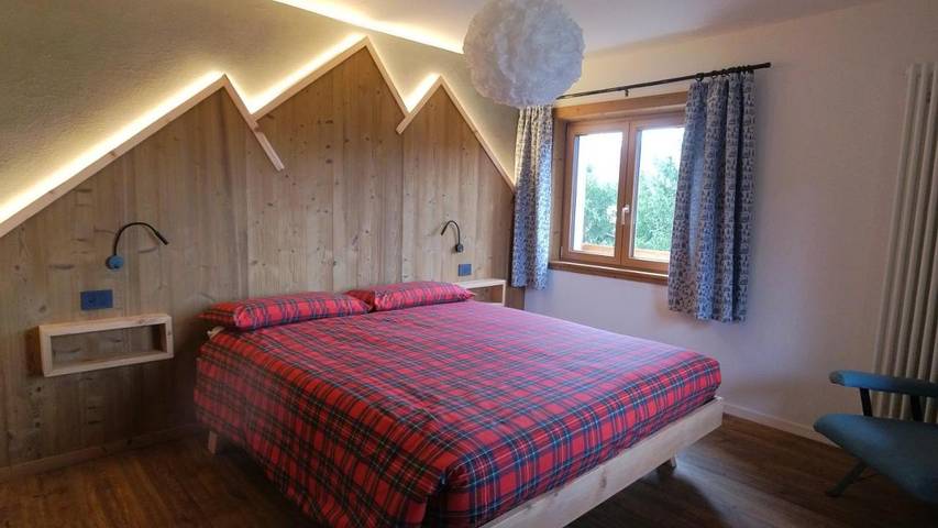 Gîte pour 6 personnes, avec jardin et vue dans Serrada - 4