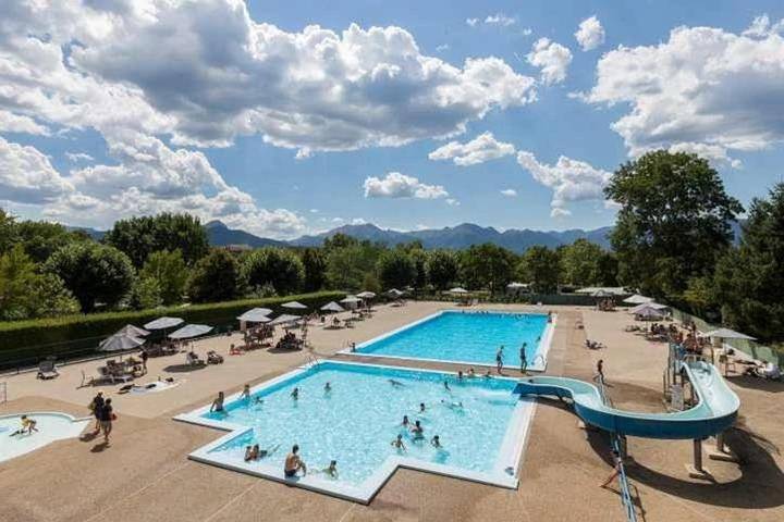 Camping para 2 personas, con piscina y piscina para niños - 1