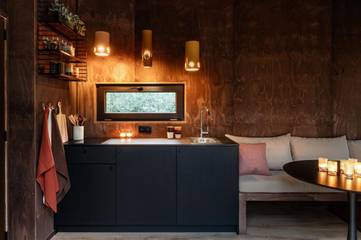 Location de vacances pour 2 personnes, avec terrasse et jacuzzi à Brasschaat