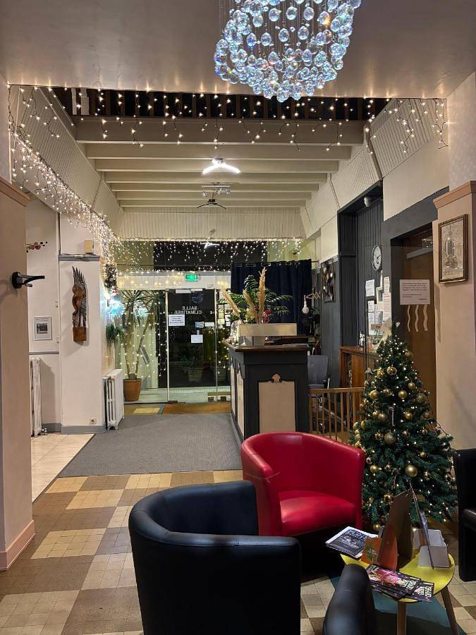 Hôtel L'Univers in Châtellerault, Vienne (France)