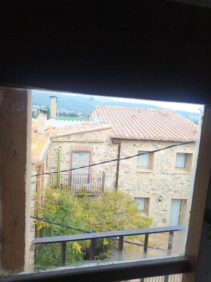 Location de vacances pour 8 personnes, avec balcon à Cantallops - 2