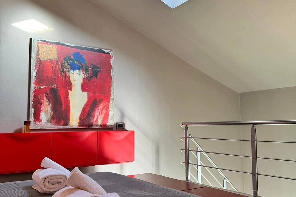 Appartamento intero, Cala Verde House, appartamento con accesso al mare, ombrellone e lettini privati in Rosignano Solvay, Costa degli Etruschi