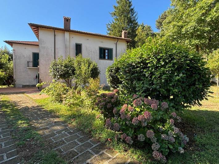 Appartamento per 6 persone, con giardino e panorama, con animali domestici a Rocca di Papa