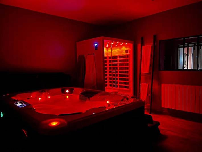 Location de vacances pour 4 personnes, avec sauna et jacuzzi ainsi que terrasse et jardin dans Bucquoy