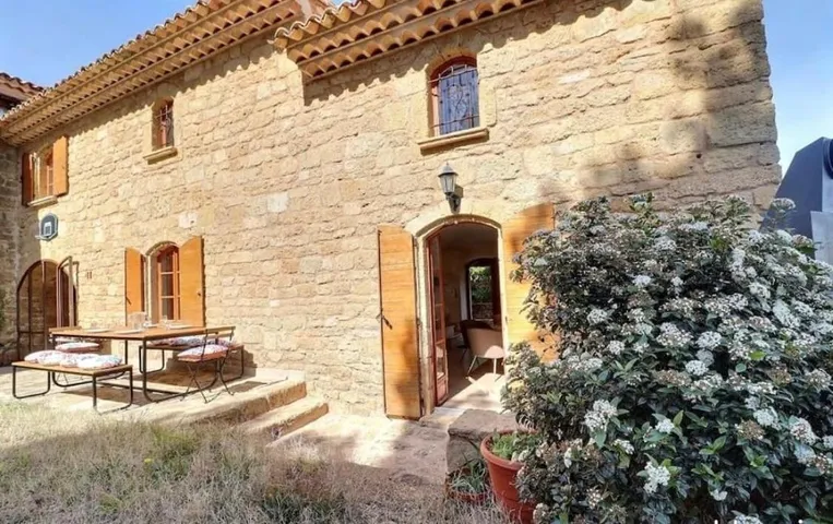 Villa pour 10 personnes, avec jardin et vue - 1