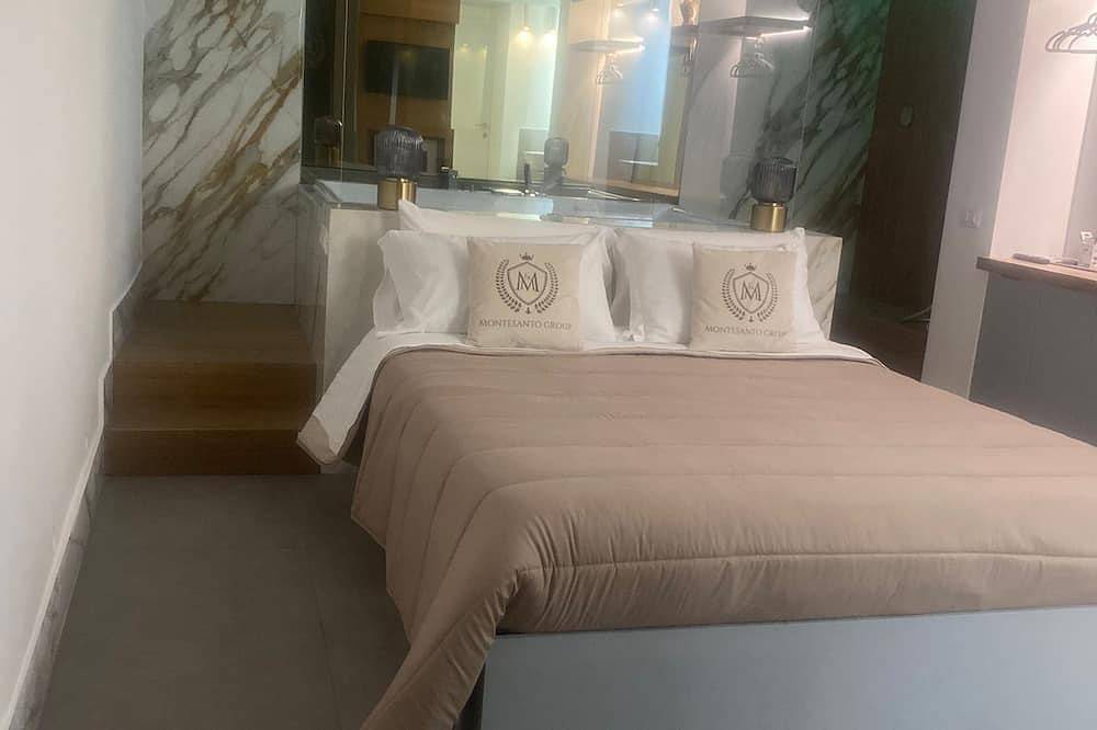 Elegant Suite in the heart of Naples  in Neapel, Neapel Provinz