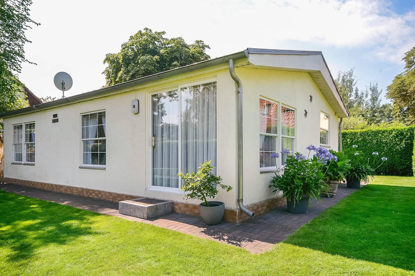 Ferienhaus Rauchfangswerder mit privater Terrasse, Garten und Wlan in Treptow - Köpenick, Berlin