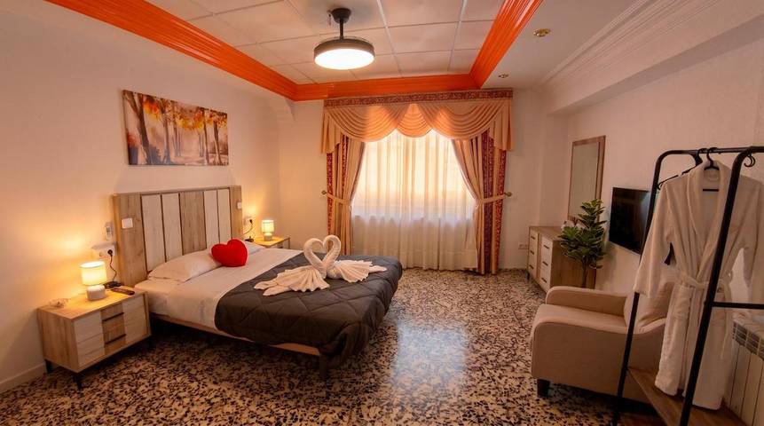 Casa de vacaciones para 6 personas, con vistas además de piscina y terraza, Se admiten mascotas - 1