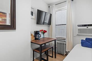 Vacation Apartment for 2 Guests in New York City, New York State, Picture 4